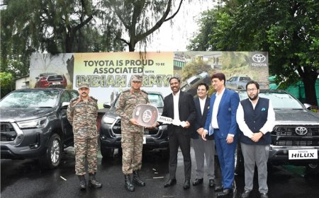 Strengthening India's Military Mobility: Indian Army Receives First Batch of Toyota Hilux