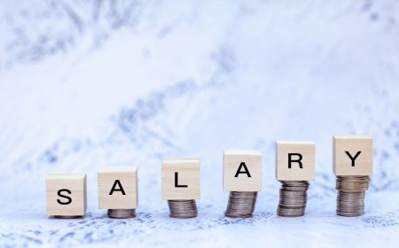 Average income of middle-class Indians triples from Rs 4.4 lakh (FY13) to Rs 13 lakh (FY22)