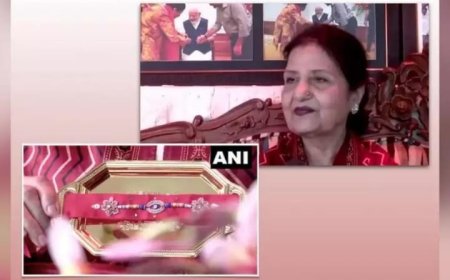 Prime Minister Modi's Pakistani Sister to Personally Tie Rakhi on Raksha Bandhan: Handcrafted by Herself