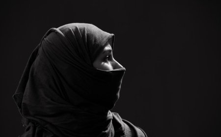 Karnataka government lifts ban on wearing hijabs