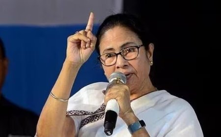 Mamata's Solo Stand: TMC Rejects Congress Alliance in Bengal, Unraveling INDIA Bloc Dynamics