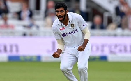 पाकिस्तानी गेंदबाज इहसानउल्लाह का विवादित दावा: नसीम शाह जसप्रीत बुमराह से बेहतर गेंदबाज हैं