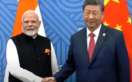 "सीमा पर शांति प्राथमिकता होनी चाहिए," पीएम मोदी ने रूस में शी जिनपिंग को बताया