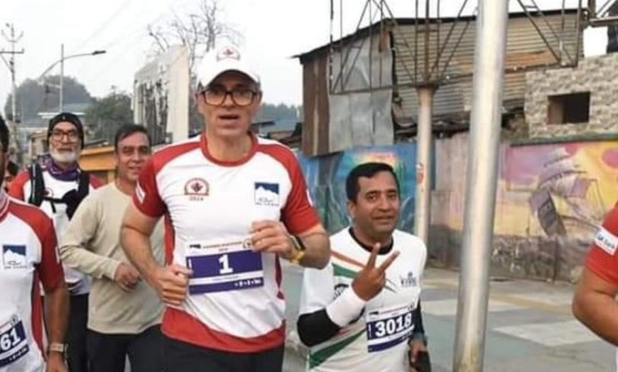 Omar Abdullah Opens Kashmir Marathon Completes 21 KM, Encourages Running for Wellness