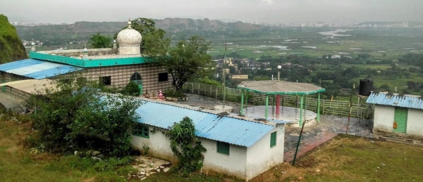 Illegal Dargah Near Navi Mumbai Airport Demolished by CIDCO for Security Reasons