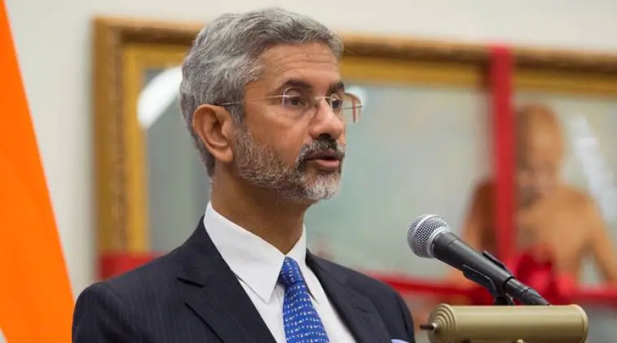 India-China Relations Show Progress as Jaishankar Highlights Key Principles for Border Management